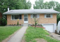 Pre-foreclosure in  CHANTILLY DR Cincinnati, OH 45238