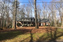 Pre-foreclosure Listing in HUNTING RIDGE DR SW LILBURN, GA 30047