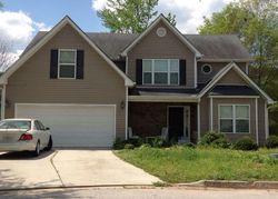 Pre-foreclosure Listing in MEADOW POINT DR SNELLVILLE, GA 30039