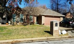 Pre-foreclosure in  BARNHILL CT Arlington, TX 76016