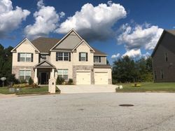  Georgia Cir, Loganville GA