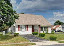 Pre-foreclosure Listing in PINEWOOD LN SICKLERVILLE, NJ 08081