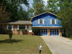 Pre-foreclosure in  BRAMBLEVINE CIR Lithonia, GA 30038