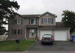 Pre-foreclosure in  MERMAID AVE Beachwood, NJ 08722