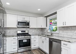 Pre-foreclosure in  BLUEBERRY LN Willingboro, NJ 08046