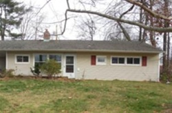 Pre-foreclosure in  BROADLEAF RD Levittown, PA 19057