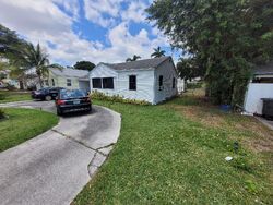 Pre-foreclosure in  HIGH ST West Palm Beach, FL 33405