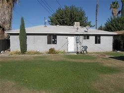 Pre-foreclosure in  SANDRA DR Bakersfield, CA 93304