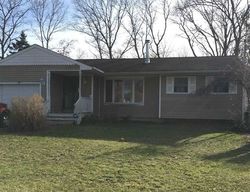 Pre-foreclosure in  AMITYVILLE ST Islip Terrace, NY 11752