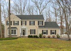 Pre-foreclosure in  YORKTOWN DR Vincentown, NJ 08088