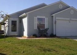 Pre-foreclosure in  BRIDLEWOOD DR Franklin, IN 46131