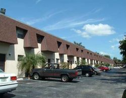  S Dixie Hwy , Miami FL