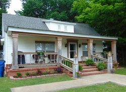 Pre-foreclosure in  W TAHLEQUAH AVE Vinita, OK 74301