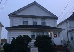 Pre-foreclosure Listing in 5TH AVE NEW HYDE PARK, NY 11040