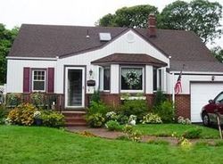 Pre-foreclosure in  ANCHOR CT West Babylon, NY 11704