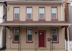 Pre-foreclosure Listing in N 2ND ST WOMELSDORF, PA 19567