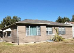 Pre-foreclosure in  W MAPLE AVE Enid, OK 73703