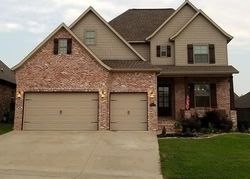 Pre-foreclosure in  W CANDLEWOOD PL Rogers, AR 72758