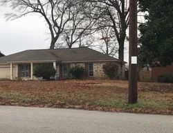 Pre-foreclosure in  W HOLMES RD Memphis, TN 38109