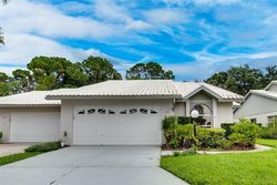Pre-foreclosure in  BEE RIDGE RD Sarasota, FL 34233