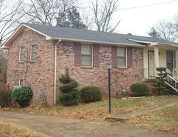 Pre-foreclosure in  CREEKVIEW DR Nashville, TN 37217