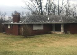 Pre-foreclosure in  10TH ST Donora, PA 15033