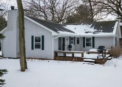 Pre-foreclosure in  E PRETTY LAKE RD Dousman, WI 53118