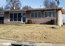 Pre-foreclosure in  FLICKER DR Florissant, MO 63031