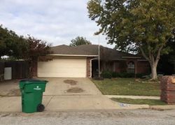 Pre-foreclosure in  HUNTERS GLEN DR Fort Worth, TX 76148