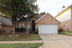 Pre-foreclosure in  BEECH TREE LN Euless, TX 76040