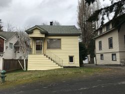 Pre-foreclosure in  NE 98TH ST Seattle, WA 98115
