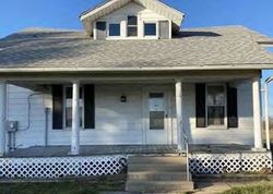 Pre-foreclosure Listing in PLANO RD WASHINGTON COURT HOUSE, OH 43160