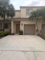 Pre-foreclosure in  LAGO VISTA DR Pompano Beach, FL 33073