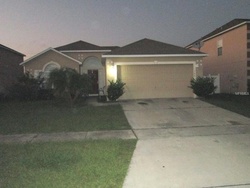 Pre-foreclosure in  MILESTONE DR Haines City, FL 33844