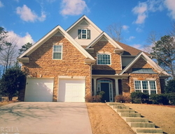 Pre-foreclosure Listing in HIGHWOODS PKWY NEWNAN, GA 30265