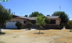 Pre-foreclosure Listing in E SPRUCE AVE LEMOORE, CA 93245