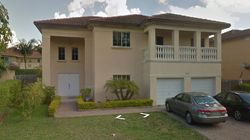 Pre-foreclosure in  SW 10TH LN Miami, FL 33194