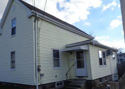 Pre-foreclosure Listing in ELIZABETH ST LYNN, MA 01905