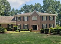 Pre-foreclosure in  REDFIELD RD Atlanta, GA 30338