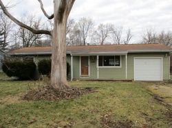 Pre-foreclosure Listing in HIGHLAND DR CARY, IL 60013