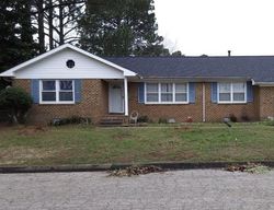 Pre-foreclosure in  TUDOR PL Chesapeake, VA 23325