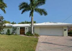 Pre-foreclosure in  NE 60TH ST Fort Lauderdale, FL 33334