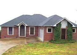 Pre-foreclosure Listing in EASTRIDGE RD FAYETTEVILLE, TN 37334