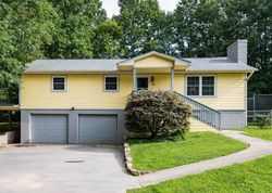 Pre-foreclosure Listing in CARDINAL RIDGE RD MILLS RIVER, NC 28759