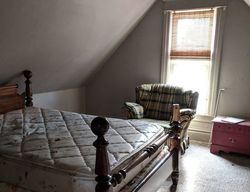 Pre-foreclosure in  5TH AVE Rockford, IL 61104
