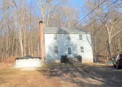 Pre-foreclosure Listing in TODD HOLLOW RD PLYMOUTH, CT 06782