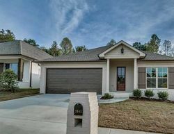 Pre-foreclosure in  WATERFORD LN Tuscaloosa, AL 35405