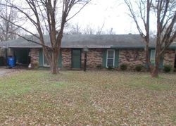 Pre-foreclosure in  SCENIC DR Prattville, AL 36066