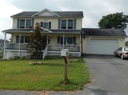 Pre-foreclosure Listing in RAYMOND DR JERMYN, PA 18433