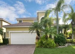 Pre-foreclosure in  SW 193RD TER Hollywood, FL 33029